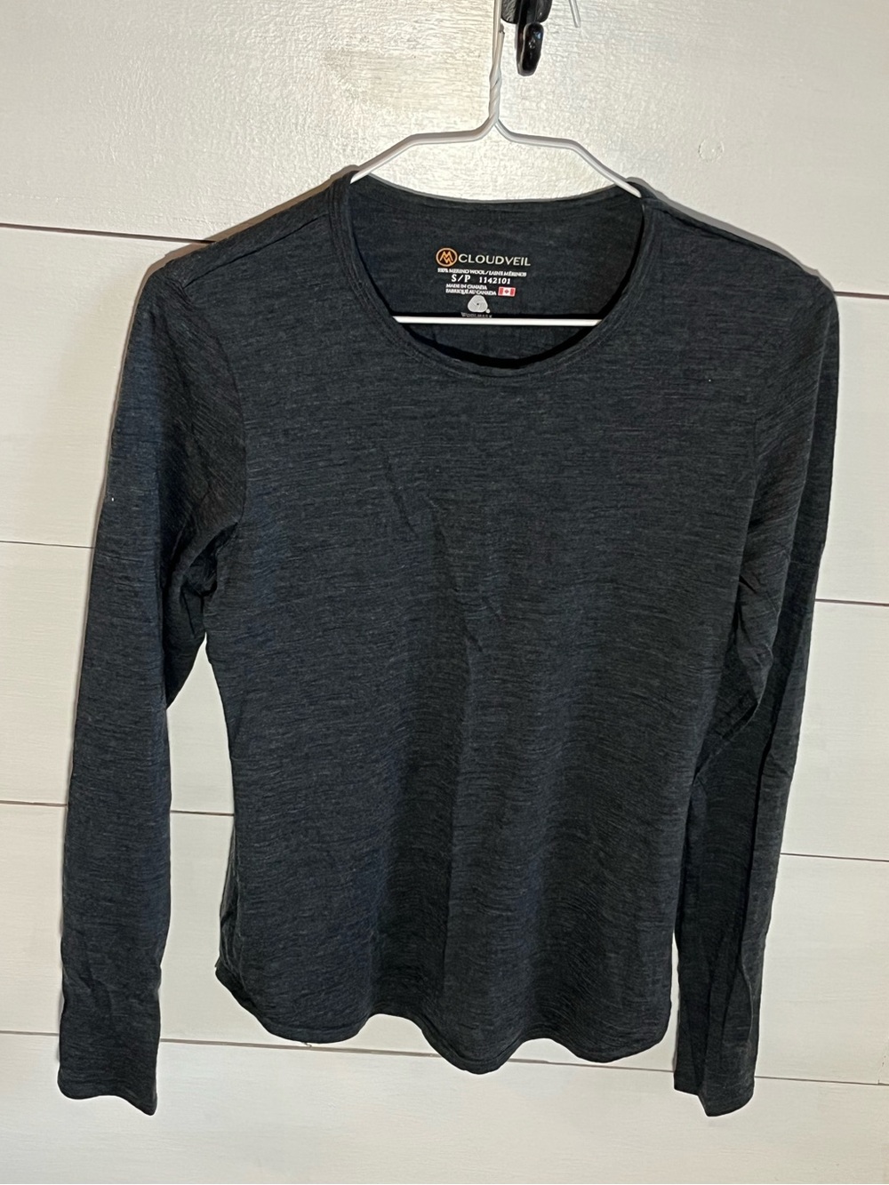 Cloudveil Women's Long Sleeve Crew Neck Top - Dark Grey